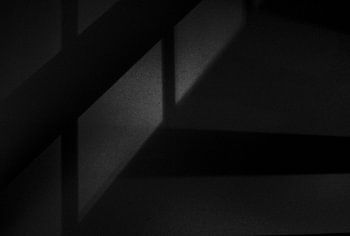 Die Dunkelheit und die Dämmerung.