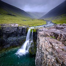 Skutafoss waterfall, Iceland by Eddy Westdijk
