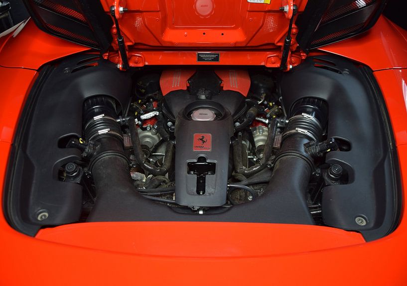 V8 Engine Ferrari 488 Spider by Niels Dep