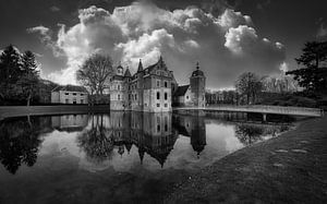 Kasteel Ruurlo - Nederland in z/w van Mart Houtman