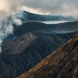 Mt Bromo close up by Insolitus Fotografie