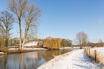 Winterlandschap langs de Kromme Rijn van Marijke van Eijkeren