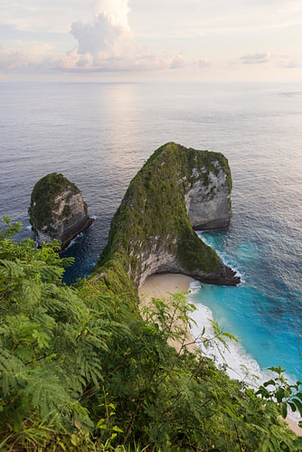 Kelingking Beach