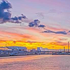 Sonnenuntergang Hafenhaus Antwerpen von Michaël Janssens