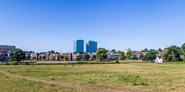 Skyline van de stad Arnhem in Gelderland