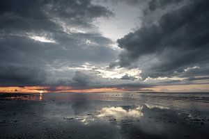 Sonnenuntergang am Wattenmeer III
