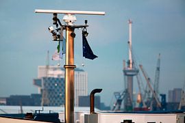 Rotterdamer Hafen mit Euromast