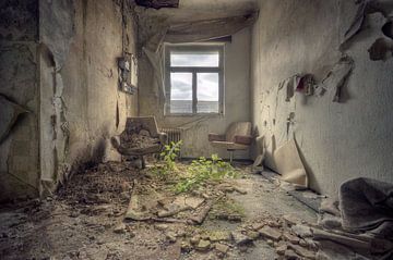 Urbex - Sit sur Angelique Brunas