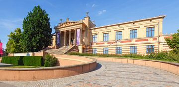 Staatsmuseum Schwerin in de Oude Tuin Schwerin, Mecklenburg-Vorpommern, Duitsland, Europa van Torsten Krüger