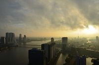 Herfststorm boven Rotterdam