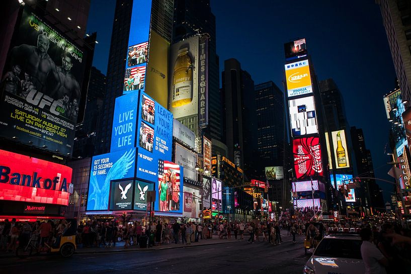 Times Square by Hello Pompoyo