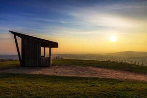 Hütte im Sonnenuntergang