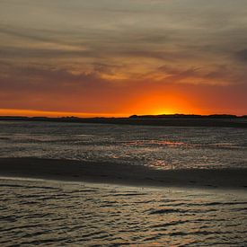 Zonsondergang strand Terschelling van Mirthe Groen