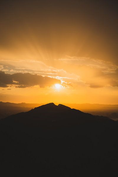 Sunset from Byron Bay lighthouse by Ken Tempelers