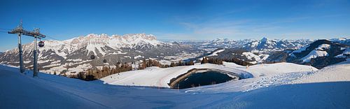 skigebied Wilder Kaiser Ellmau, kabelbaan en piste. winterpano