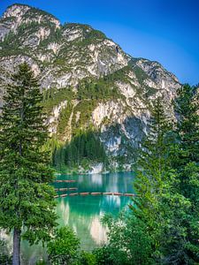Dolomiten - Ruderboote auf dem Pragser Wildsee