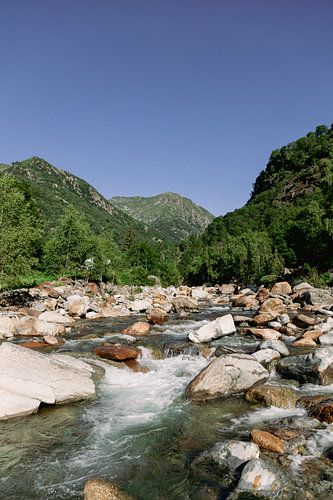 Bergwasser Italienische Alpen von Mikey Struik