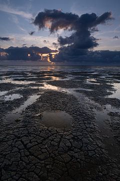 Zonsondergang Waddenzee van Adrian Visser