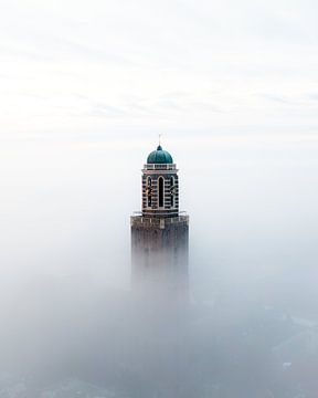 Peperbus Zwolle in de mist