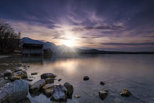 Sfeervol einde van de dag aan de Kochelsee