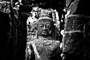 Bouddha dans le complexe du temple de Mrauk U Sittwe au Myanmar/Birmanie.