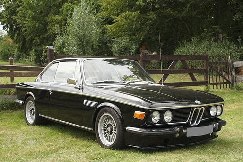 BMW in schwarz