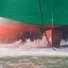 Schiff beim Anlegen im Hafen Panorama von scheepskijkerhavenfotografie