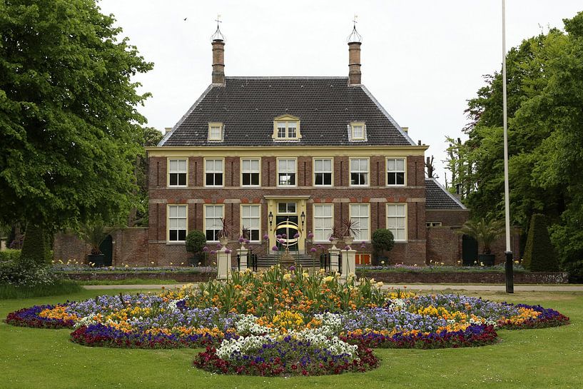 Akerendam House by Liesbeth Vogelzang