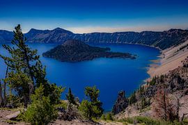 Crater lake by Antwan Janssen
