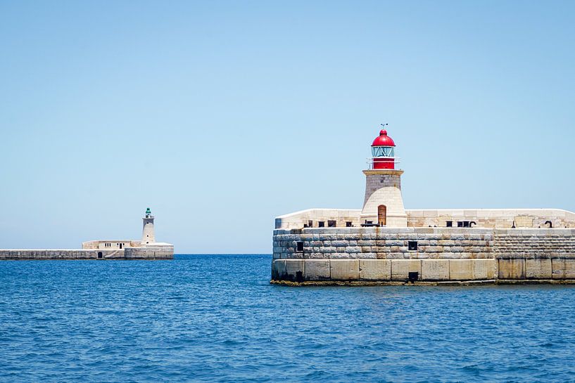 Lighthouses in Malta by Evelien Oerlemans