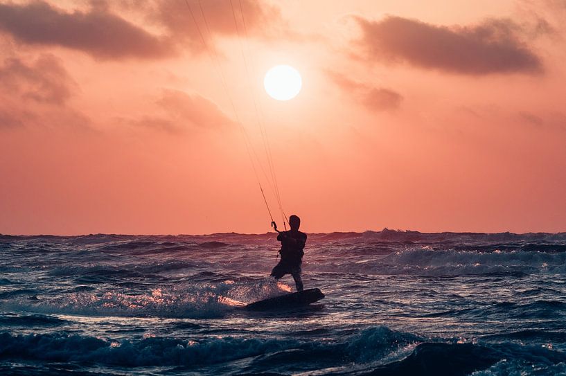 Kitesurfen bei Sonnenuntergang 1 - Terschelling von Surfen - Alex Hamstra Photography