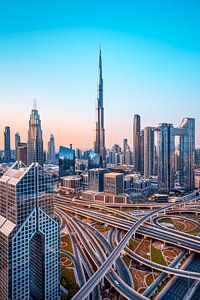 Dubai van Frank Peters