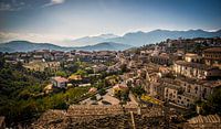 Zicht op Altomonte, Italië fotoprint