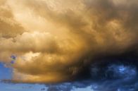 Regenwolk - na regen komt zonneschijn van Judith Spanbroek-van den Broek thumbnail