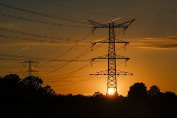 sunset high voltage mast by P Hogeveen