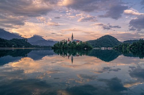 Sonnenuntergang am Bleder See Slowenien von Achim Thomae Photography