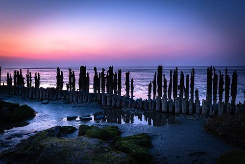 Sonnenuntergang am Wad in Moddergat von Ingrid Visser