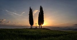Sunrise in Tuscany by Bart Ceuppens