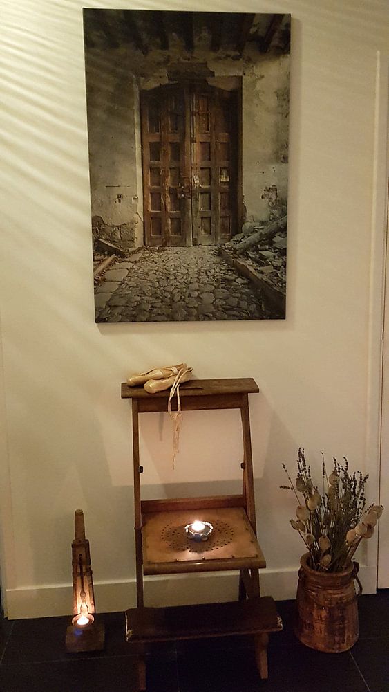 Verlassene Standorte: Spanisches Fabriktor.  von OK-ART 