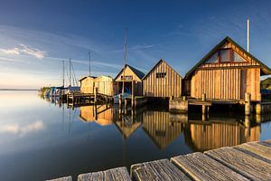 Bootshaus im Hafen von Ahrenshoop