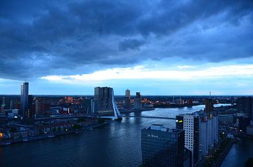 Rotterdam Licht en Donker van Marcel van Duinen