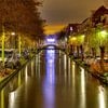 Delftse gracht in de avond van Dexter Reijsmeijer