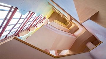 Het trappenhuis-1 van Frans Nijland