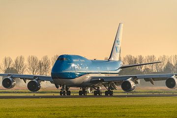 KLM Boeing 747-400 "City of Nairobi" (PH-BFN). by Jaap van den Berg