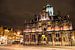 Stadhuis Delft in de avond van Heleen van de Ven