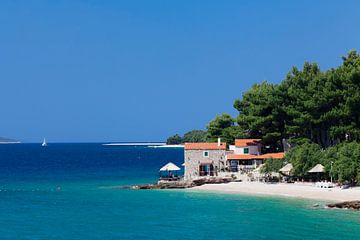 Huis op het strand, eiland Brac, Kroatië van Markus Lange