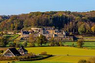 Das Jeker-Tal mit Blick auf den chateau Neercanne in den warmen Herbstfarben von Kim Willems Miniaturansicht