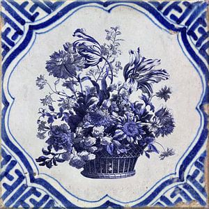 Delft blue tile bouquet