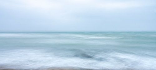 Abstrakte Langzeitbelichtung des Meeres in Dänemark - Natur- und Reisefotografie