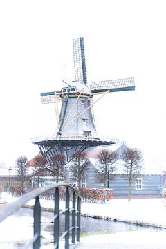 Mill in the snow by Scholtes Fotografie
